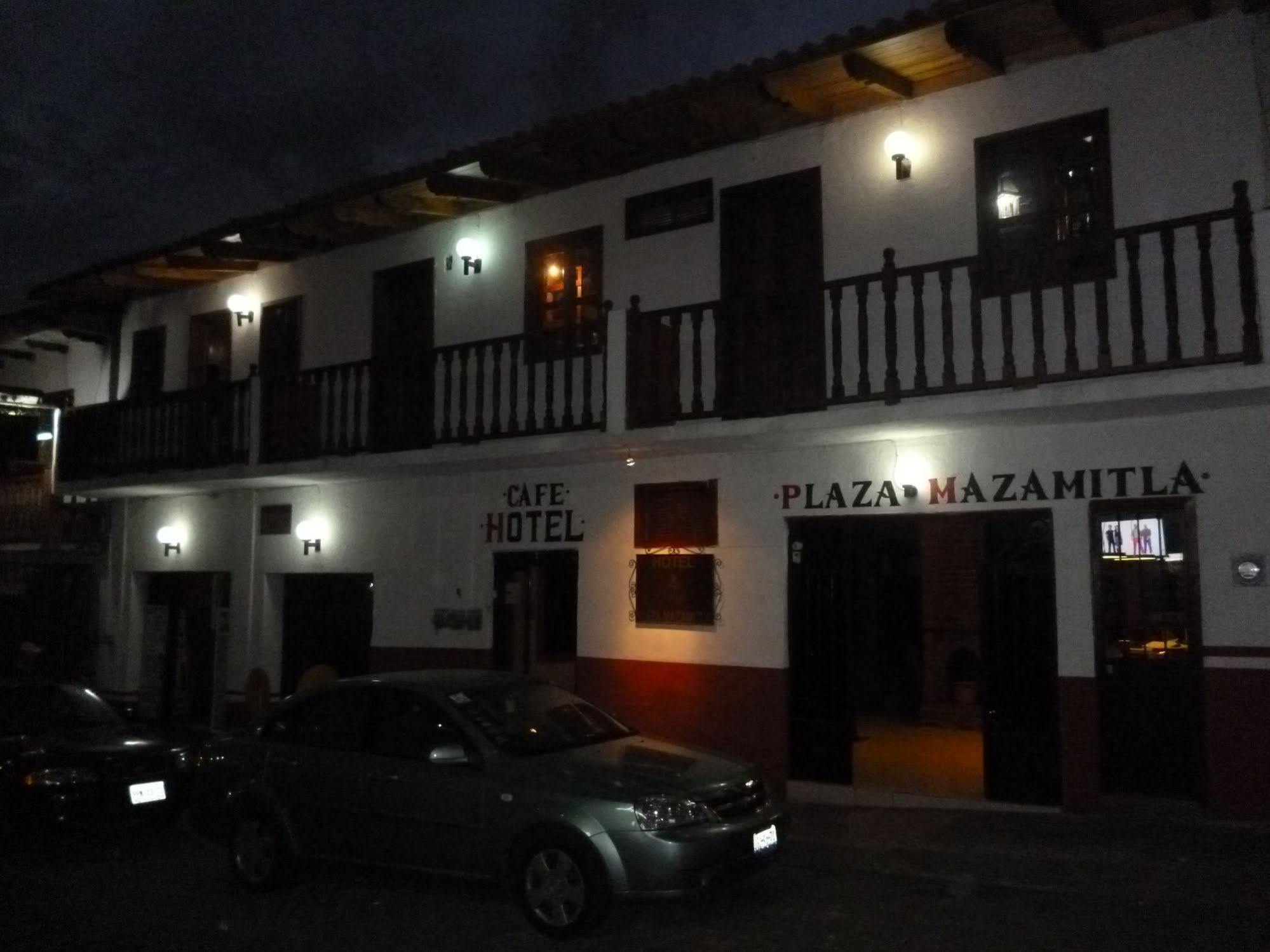 Hotel Plaza Масамитла Екстериор снимка